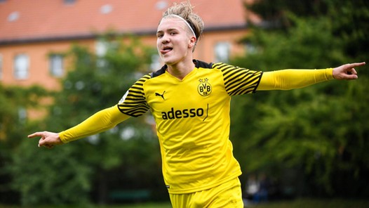 Het Ajax-talent dat door Dortmund verder wordt gekneed 