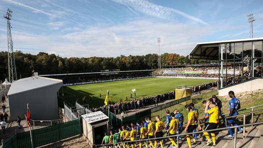 De bijzondere mijlpaal van het stadion waar een rode kaart extra pijn doet