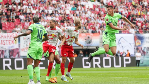 Twaalf stellingen voor Van de Ven na zijn bijzondere seizoenstart in Wolfsburg