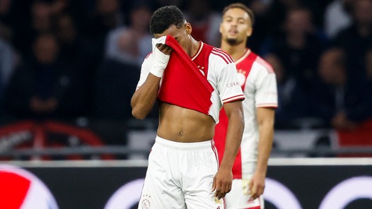 De 25 kansen van Napoli: hoe het open huis werd in de achterhoede van Ajax