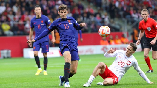 De onzichtbare kracht van De Roon: 'Bij een rondo staat hij nooit in het midden'