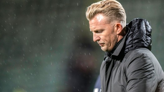 Het ontslag van Dirk Kuijt: de spelers steunden hem, de directeur niet meer