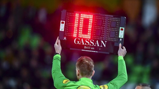 Twee minuten voor een strafschop: zoveel tijd gaat verloren tijdens een Eredivisie-duel