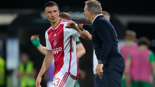 Berghuis in de ziekenboeg bij Ajax, nieuwelingen maken na Ludogorets debuut