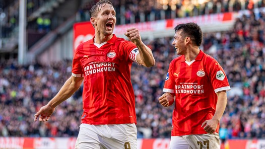 'PSV in staat om uniek seizoen Ajax te evenaren'