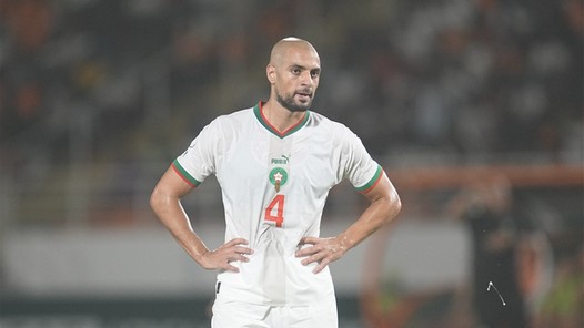 Amrabat snapt niets van Afrikaanse bond: 'Waarom vlak voor de wedstrijd?'