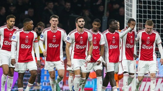 Veel onrust en irritatie in spelersgroep: de roerige week van Ajax