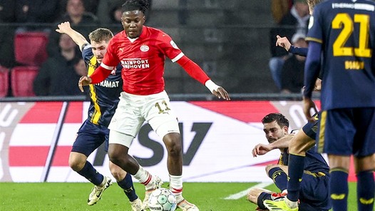 Bakayoko bekritiseerd door PSV-publiek: 'Vooral in dit seizoen erg ongepast'