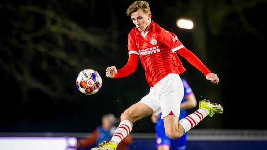 Dit zijn de cijfers achter de topnotering van PSV-talent Tygo Land