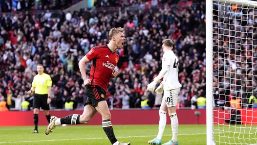 United komt na penalty's met de schrik vrij: FA Cup-finale kopie van vorig jaar 