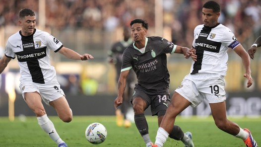 AC Milan onderuit na debuut zomeraanwinsten, Lucca doet Lazio pijn