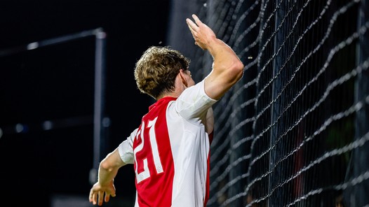 Ajax maakt entree in Premier League International Cup