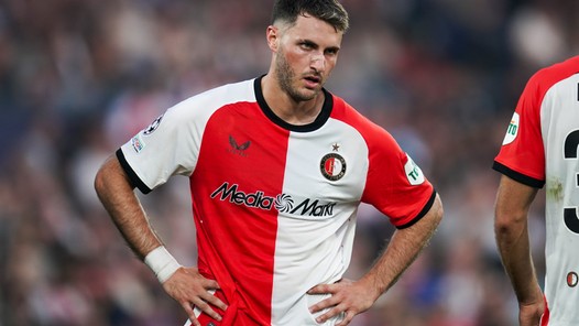 Feyenoord in cijfers: kansloze eerste helft en onzichtbare Gimenez