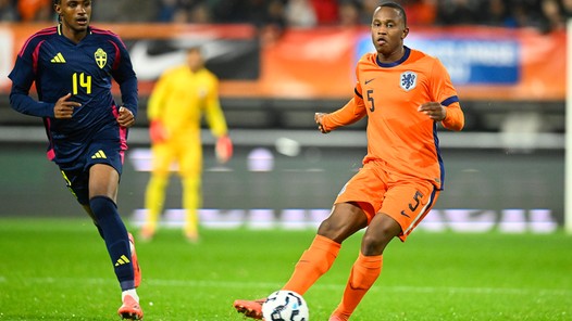 Kasanwirjo van Feyenoord naar Rangers: 'Hier moet ik een man worden'