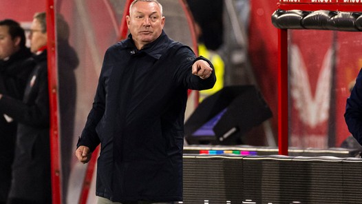 Gefêteerde Ron Jans: 'Ik wil erbij zijn als we Europees voetballen'