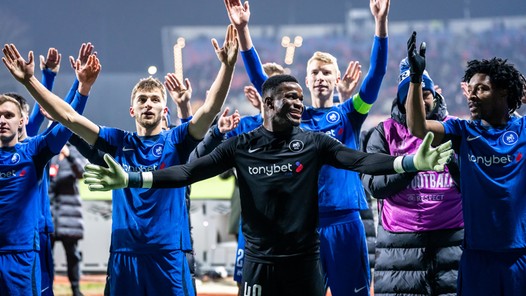 Hoe één vraagje de 'amateurs' van RFS motiveerde tot zege op Ajax