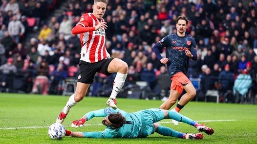 PSV kreunt onder de tegenslagen