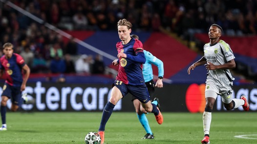 Lovende kritieken voor 'manager' De Jong: 'Zijn niveau gaat elke dag omhoog'
