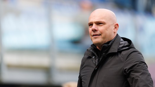 Johnny Jansen in de wachtkamer bij PEC Zwolle: 'Ik raak hier niet van in de war'
