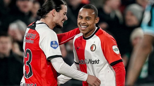 Tot Feyenoord beter gaat spelen, vertrouwt Van Persie op zijn verschilmakers