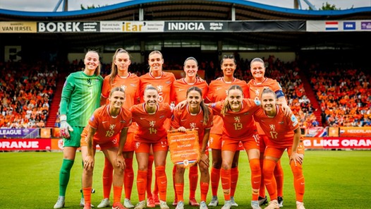 Oranje na dubbele domper: wel zorgen, geen paniek