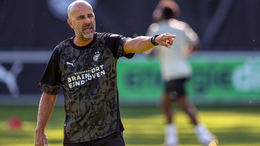 Peter Bosz: 'Ik hoop dat spelers óók hebben geleerd van vorig seizoen'