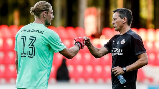 Mvogo naar PSV: 'De onrust bij andere doelmannen zal toenemen'
