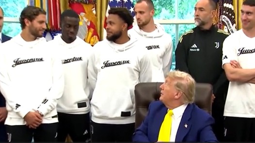 Trump brengt Juventus-selectie in verlegenheid met controversiële vraag
