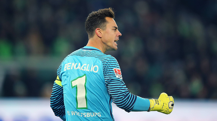 Diego Benaglio laat VfL Wolfsburg mogelijk na negen jaar achter zich.