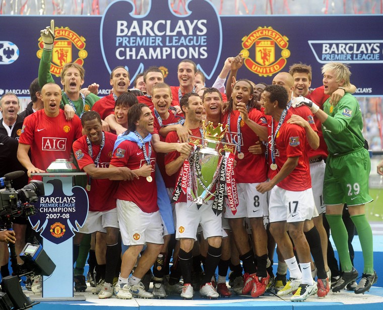 Manchester United viert het kampioenschap in het seizoen 2007/08. 