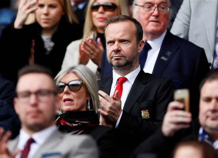 Directeur Ed Woodward wordt door velen verantwoordelijk gehouden voor het dramatische transferbeleid van Manchester United.