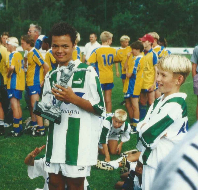 Sergio van Dijk en Arjen Robben in de jeugd van FC Groningen. 