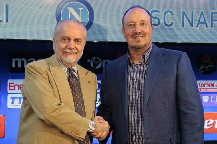 Benítez was tussen 2013 en 2015 trainer bij Napoli. Voorzitter De Laurentiis zou hem deze week hebben gepolst voor een terugkeer.
