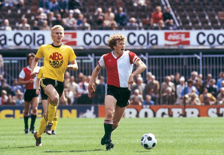 Wim Jansen is natuurlijk onlosmakelijk verbonden met Feyenoord. In vijftien jaar speelde de voormalige middenvelder 422 Eredivisie-wedstrijden voor de Rotterdammers. Alleen Coen Moulijn kwam vaker in actie (457) op het hoogste niveau voor Feyenoord.