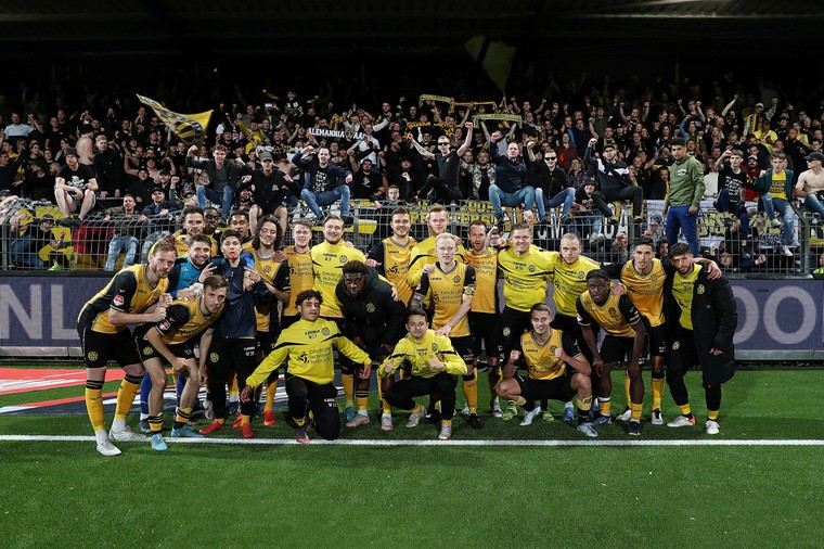 De spelers van Roda JC na het gelijkspel van dinsdag tegen Excelsior op Woudestein.