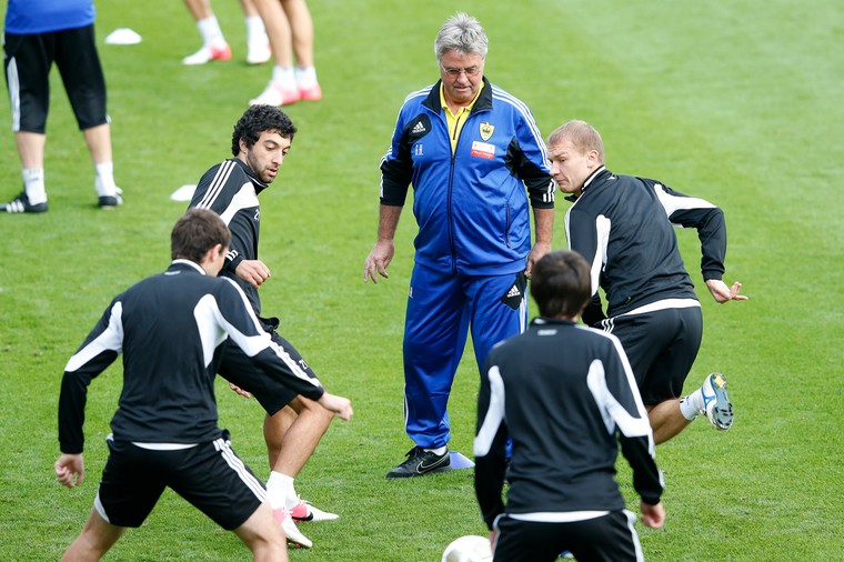 Guus Hiddink was van 17 februari 2012 tot 22 juli 2013 trainer van Anzhi Makhachkala.