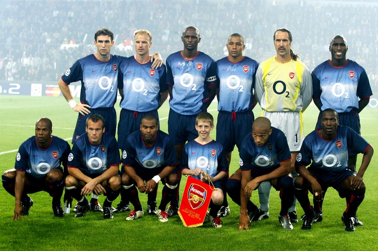 Arsenal won in september 2002 met 0-4 in het Philips Stadion.
