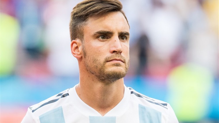 Tagliafico ziet Messi terugkeren, Senesi naar Argentinië Onder-23