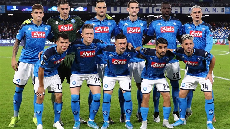 Napoli kondigt stappen aan tegen muitende spelers in 'ritiro-soap'