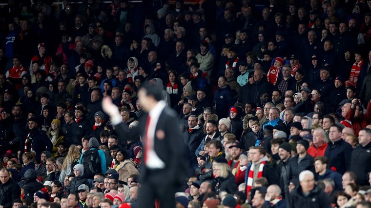 Ontevreden Arsenal-fans roeren zich opnieuw: 'We Care, Do You?'