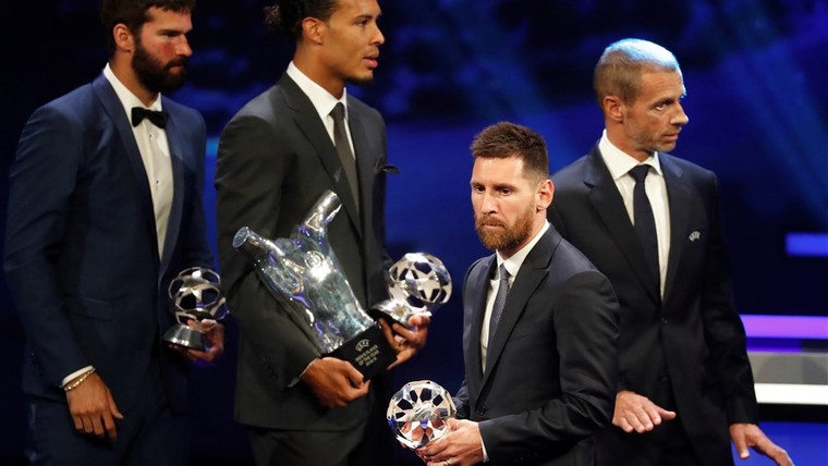 'France Football gespot in Barcelona: Messi wint Gouden Bal'