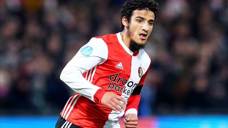 Advocaat geeft Ayoub nieuwe kans bij Feyenoord: 'Ik ben nog niet klaar hier'