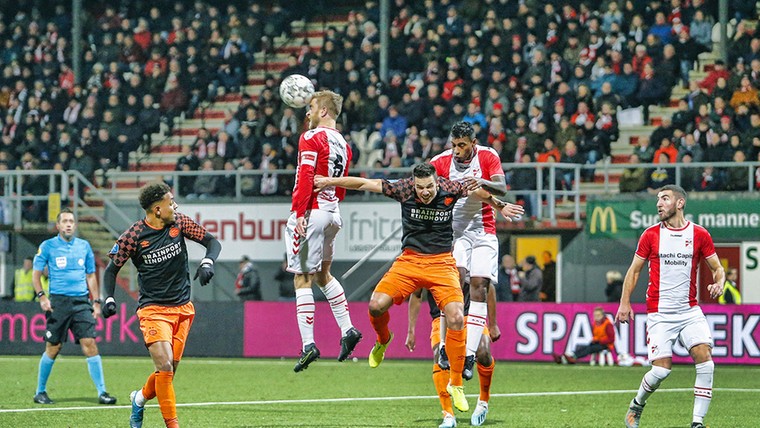 FC Emmen luidt de noodklok: 'Voortbestaan hangt af van nieuw stadion'