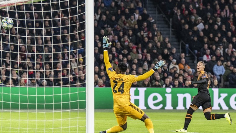 Ajax-beul Rodrigo: 'Vanavond weer een mirakel'