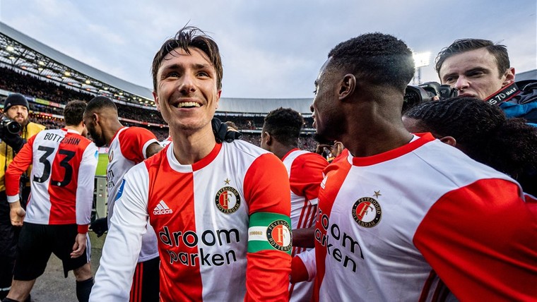 Blije Berghuis haalt advies Van Persie boven na hattrick tegen PSV