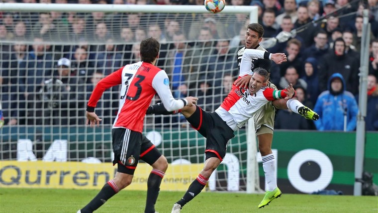 Schutterende Magallán leidt vernedering Ajax tegen Feyenoord in