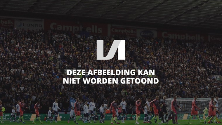 Van den Brom getergd voor play-offs met AZ: 'Iedereen schrijft ons af'
