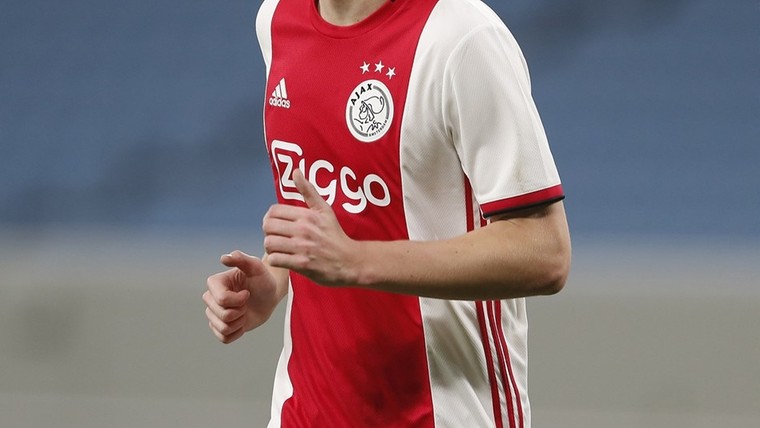 Ajax zorgt voor primeur door sponsordeal met Curaçao