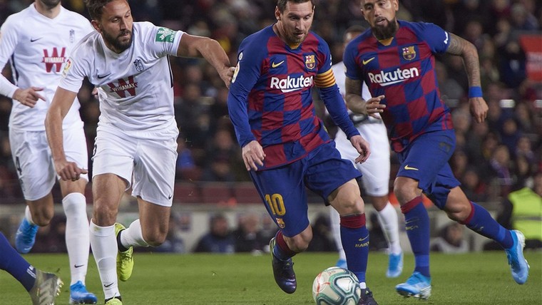 Heerlijke goal Messi redt Barcelona-debuut Sétien