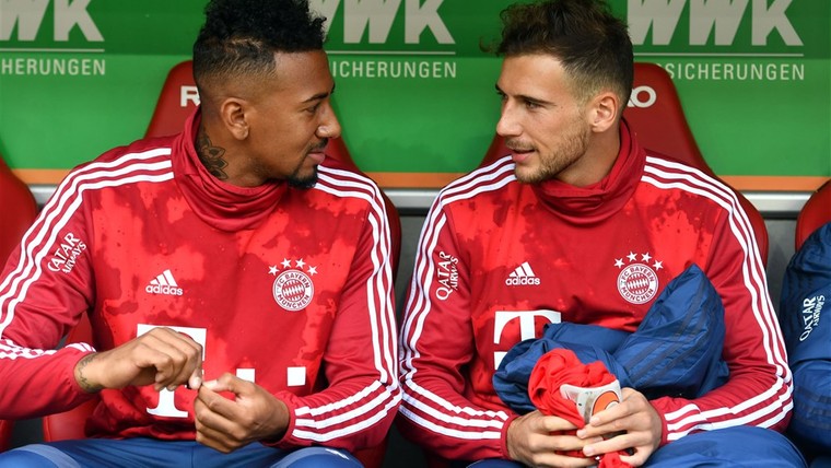 Vriendschappelijke foto's na bokspartij op Bayern-training: 'Voetbal is emotie'